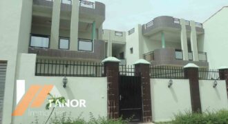 Maison 5 chambres avec piscine à louer – Cité du Niger, Bamako