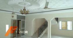 Villa à vendre à Boulkassoumbougou, Bamako avec piscine Villa à vendre à Boulkassoumbougou, Bamako avec piscine