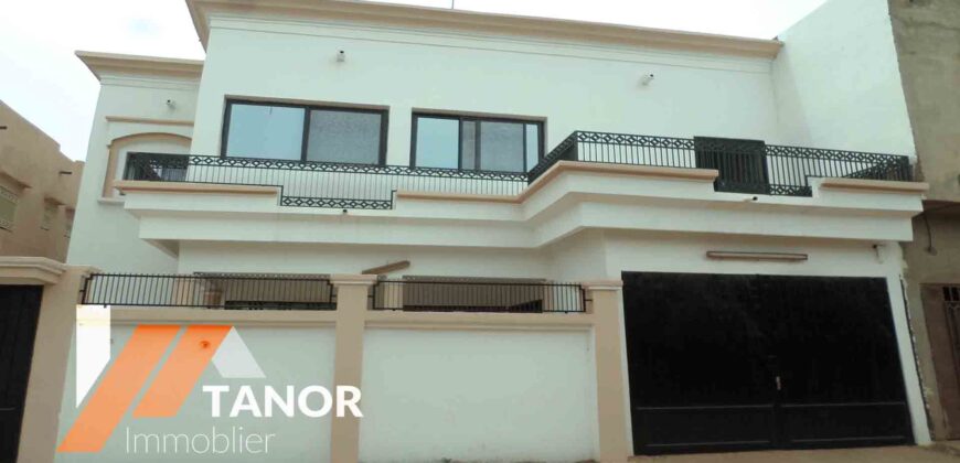 Villa duplex 5 chambres à vendre – Baco Djicoroni Golf, Bamako