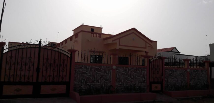 Villa 3 chambres à vendre 55 millions – Zerny, Yirimadio, Bamako