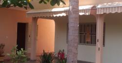 Villa avec piscine à louer à BACODJICORONI ACI, Bamako Villa avec piscine à louer à BACODJICORONI ACI, Bamako