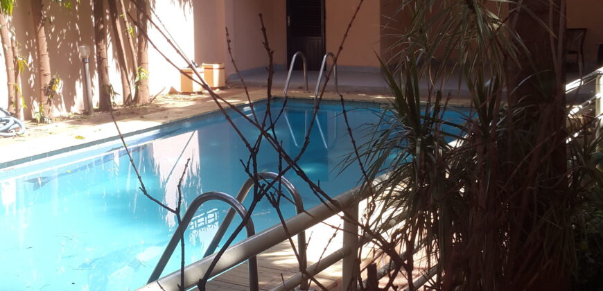 Villa avec piscine à louer – Baco Djicoroni ACI, Bamako