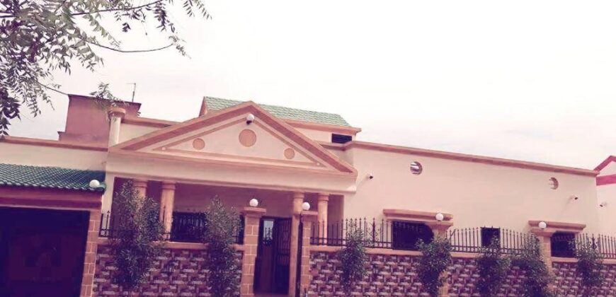 Villa basse neuve 3 chambres à louer – Faladié Cité Yélen, Bamako