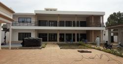 Villa à vendre à Diatoula Villa à vendre à Diatoula