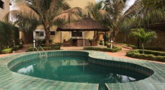 Appartement F4 meublé 3 chambres avec piscine à louer – Sébénikoro, Bamako