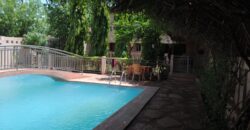 Maison R+1 4 chambres avec piscine et jardins à louer – Boulkassombougou, Bamako Maison R+1 4 chambres avec piscine et jardins à louer – Boulkassombougou, Bamako