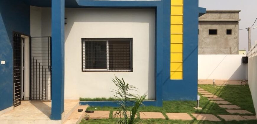 Villa basse neuve 3 chambres avec annexe à louer – Sébénikoro, Bamako