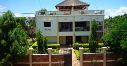 Vente villa de 2 appartements à Bamako Mali Vente villa de 2 appartements à Bamako Mali