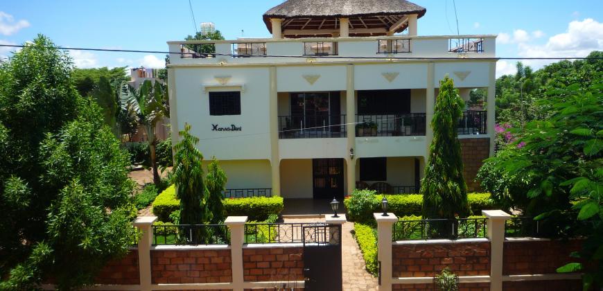 Vente villa de 2 appartements à Bamako Mali
