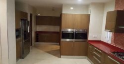 Villa de très haut standing pied dans l’eau au Virage Dakar/Sénégal Villa de très haut standing pied dans l’eau au Virage Dakar/Sénégal