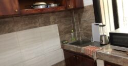 Appartement meublé F2 avec buanderie à louer – entrée de Sébénikoro, Bamako Appartement meublé F2 avec buanderie à louer – entrée de Sébénikoro, Bamako