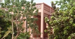 Très jolie Maison meublée (Etage) en brique de terre compressée (avec piscine) à Sotuba ACI Très jolie Maison meublée (Etage) en brique de terre compressée (avec piscine) à Sotuba ACI