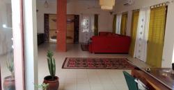 Très jolie Maison meublée (RdC) avec piscine et groupe electrogène à Sotuba ACI Très jolie Maison meublée (RdC) avec piscine et groupe electrogène à Sotuba ACI