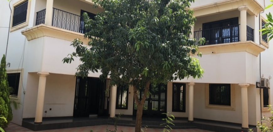 Villa duplex à louer à Faso Kanu Bamako