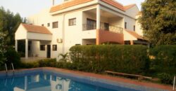 Maison de 5 chambres à Louer à Faso Kanu Maison de 5 chambres à Louer à Faso Kanu