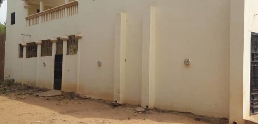 Villa R+1 8 chambres à louer – Angoulême, Ségou