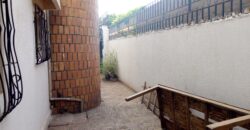 Villa 4 chambres avec jardin à louer – Daoudabougou, Bamako Villa 4 chambres avec jardin à louer – Daoudabougou, Bamako