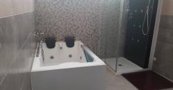 Maison luxueuse à vendre Cité du Niger Bamako avec piscine Maison luxueuse à vendre Cité du Niger Bamako avec piscine