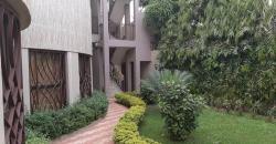 Maison luxueuse à vendre Cité du Niger Bamako avec piscine Maison luxueuse à vendre Cité du Niger Bamako avec piscine