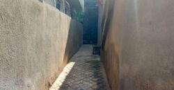 Maison a vendre a Yirimadio tout près du stade du 26 mars non loin de station shell Maison a vendre a Yirimadio tout près du stade du 26 mars non loin de station shell