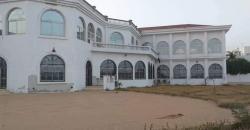 A vendre a la Cité du Niger deux villas duplex en étages avec piscine A vendre a la Cité du Niger deux villas duplex en étages avec piscine