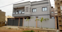 Duplex non meublé à louer à Bamako ACI 2000 Duplex non meublé à louer à Bamako ACI 2000