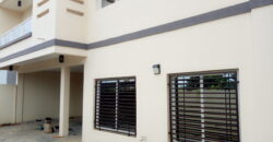 Duplex non meublé à louer à Bamako ACI 2000 Duplex non meublé à louer à Bamako ACI 2000