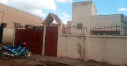 Maison villa pas chere a vendre a Sirakoro a côté de la cour de Kafoukouna Maison villa pas chere a vendre a Sirakoro a côté de la cour de Kafoukouna