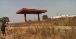 Vente de terrain de demi-hectare sur la route de Senou Vente de terrain de demi-hectare sur la route de Senou