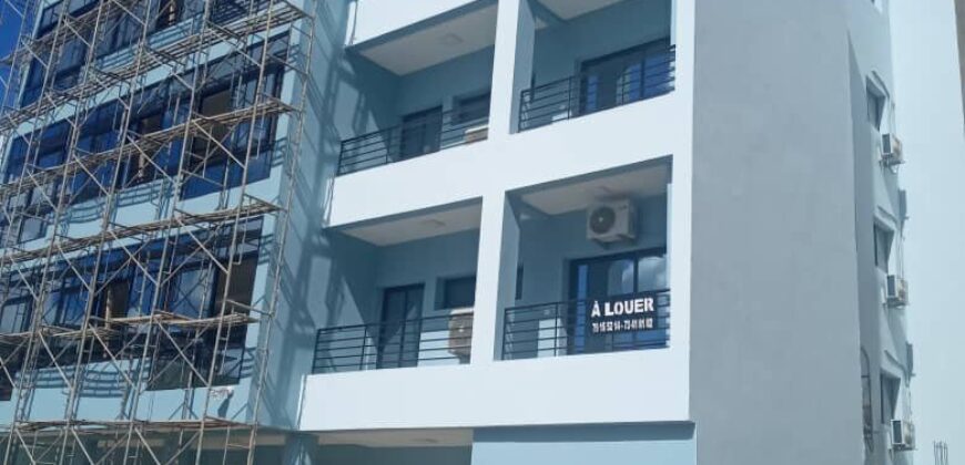 Immeuble de bureaux 5 niveaux à louer – Hamdallaye ACI 2000