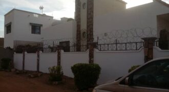 Villas sur 4 lots collés à vendre – Sébénikoro, Bamako