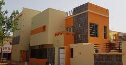 Maison Villa Duplex non meublée avec piscine à louer à Sebenikoro cité somapim 2 Maison Villa Duplex non meublée avec piscine à louer à Sebenikoro cité somapim 2