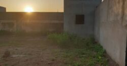 Terrain d’angle 900 m² à vendre – Niamana ancien poste Terrain d’angle 900 m² à vendre – Niamana ancien poste