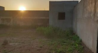 Terrain d&rsquo;angle 900 m² à vendre – Niamana ancien poste