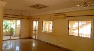 Villa duplex 5 chambres à vendre – Djélibougou Doumanzana