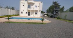 Villa duplex meublée avec piscine à vendre – Sabalibougou Kourani Villa duplex meublée avec piscine à vendre – Sabalibougou Kourani