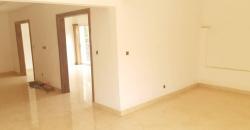 Villa R+2 avec piscine a louer ou a acheter a Sebenikoro Villa R+2 avec piscine a louer ou a acheter a Sebenikoro