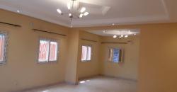 Duplex à vendre à Sotuba avec titre foncier Duplex à vendre à Sotuba avec titre foncier