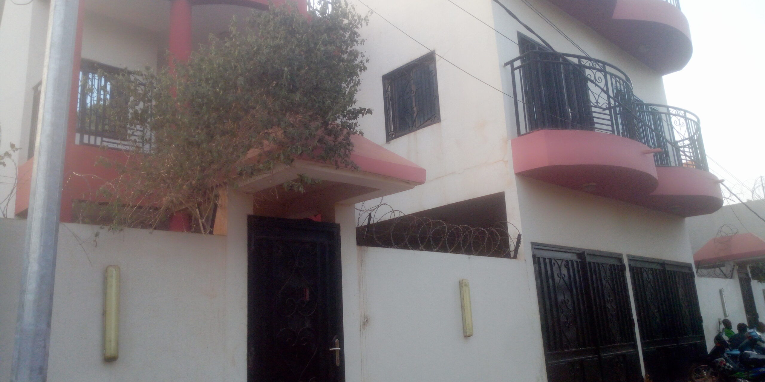 Maison Duplex non meublée à louer à Badalabougou Est