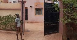 A VENDRE GRANDE VILLA R+1 A SIRACORO CITE A VENDRE GRANDE VILLA R+1 A SIRACORO CITE