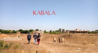 Terrains en titre foncier à vendre – Kabala, derrière l&rsquo;université