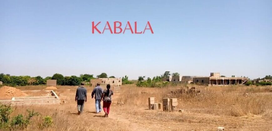 Terrains en titre foncier à vendre – Kabala, derrière l&rsquo;université