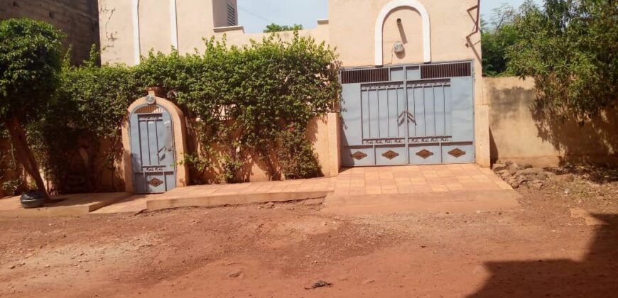 Villa 3 chambres à vendre – Baco Djicoroni Golf, titre foncier