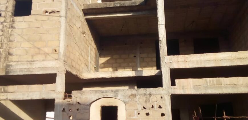 Villa de standing 6 chambres à vendre – Baco Djicoroni ACI