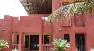 Villa duplex 6 chambres à vendre – Kalaban Coro Plateau