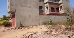 TERRAIN 15/20 À VENDRE À SIRAKORO TERRAIN 15/20 À VENDRE À SIRAKORO