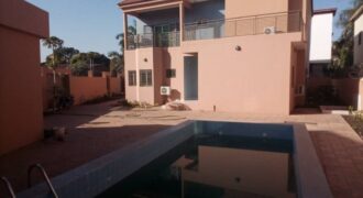 Villa duplex 4 chambres avec piscine à louer – Badalabougou Est