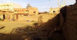 TERRAIN 25/30 À VENDRE À KALABAN COURA TERRAIN 25/30 À VENDRE À KALABAN COURA