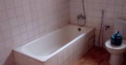 Maison à louer à Magnambougou: 6 chambres, 1 salon, 5 salles de bain Maison à louer à Magnambougou: 6 chambres, 1 salon, 5 salles de bain