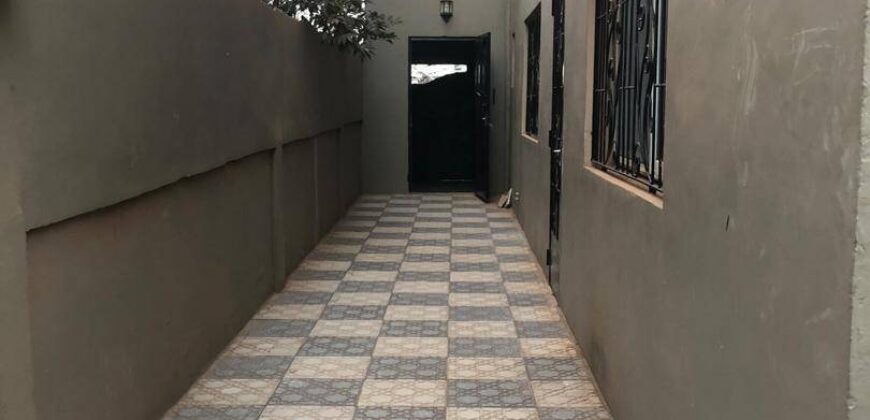 Villa duplex 5 chambres à louer – Banankabougou, Bamako